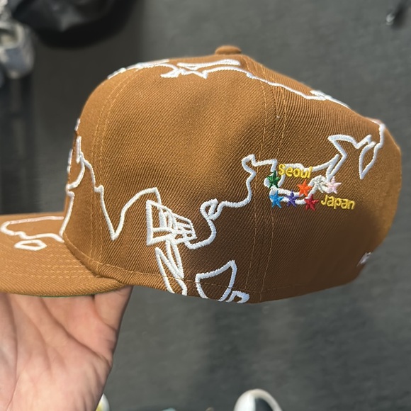 supreme hat - Picture 2 of 5